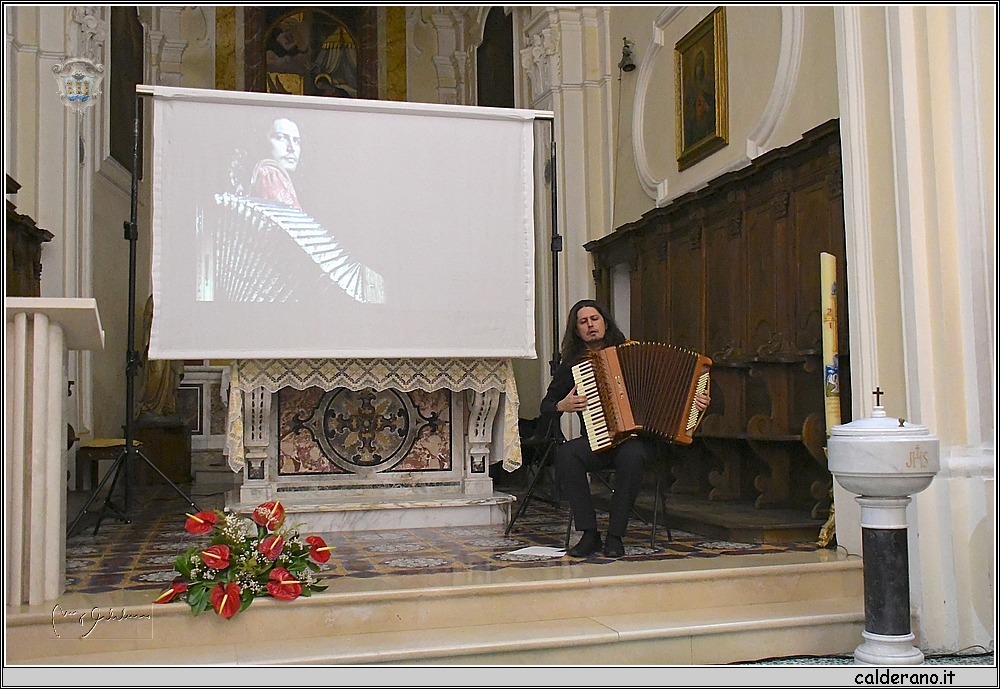 19B_4876.JPG