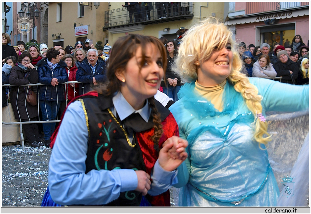 19C_5327.jpg