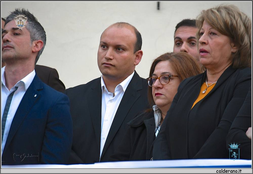 19E_8679.JPG