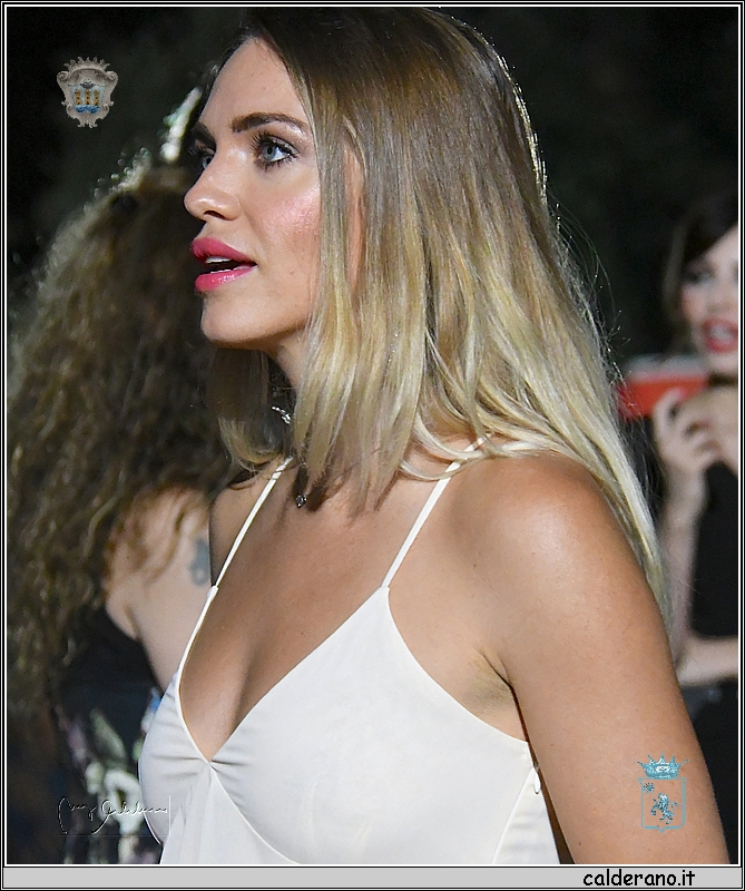 19L_1612.JPG