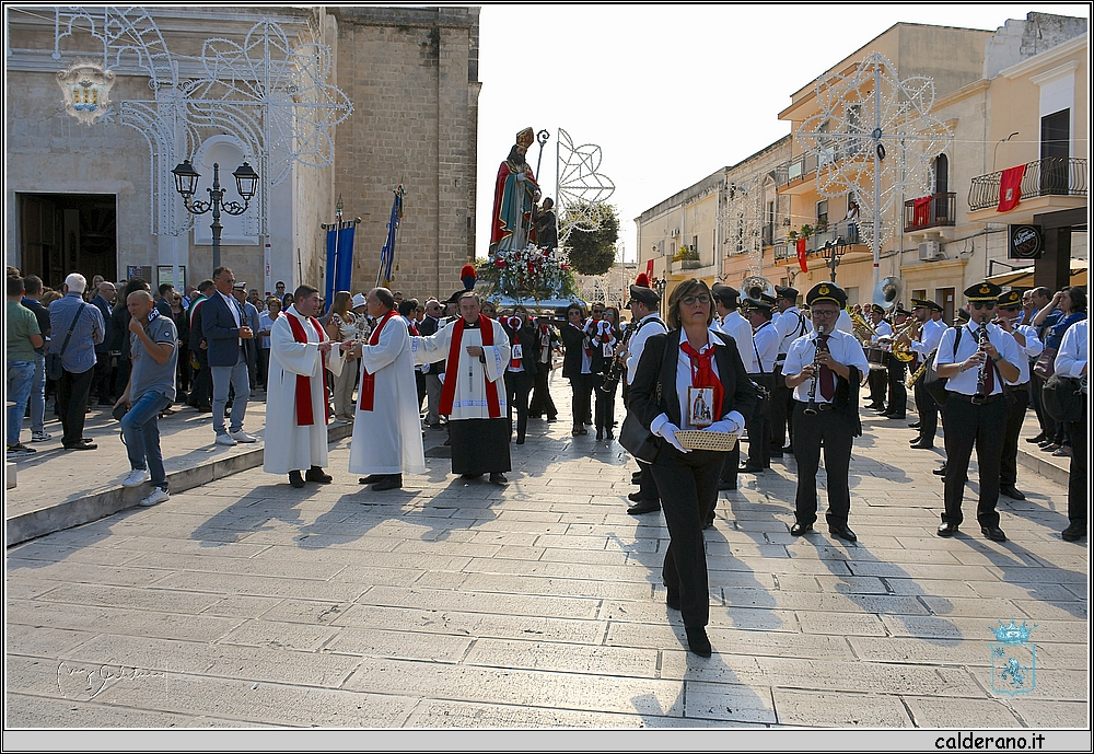 19R_8032.JPG
