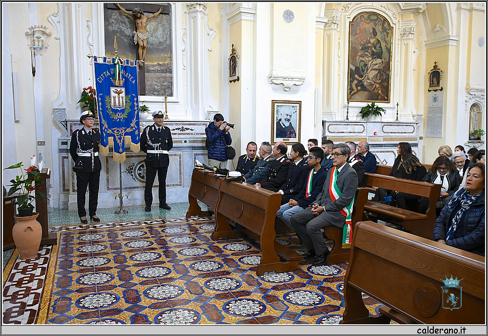 19R_8502.JPG