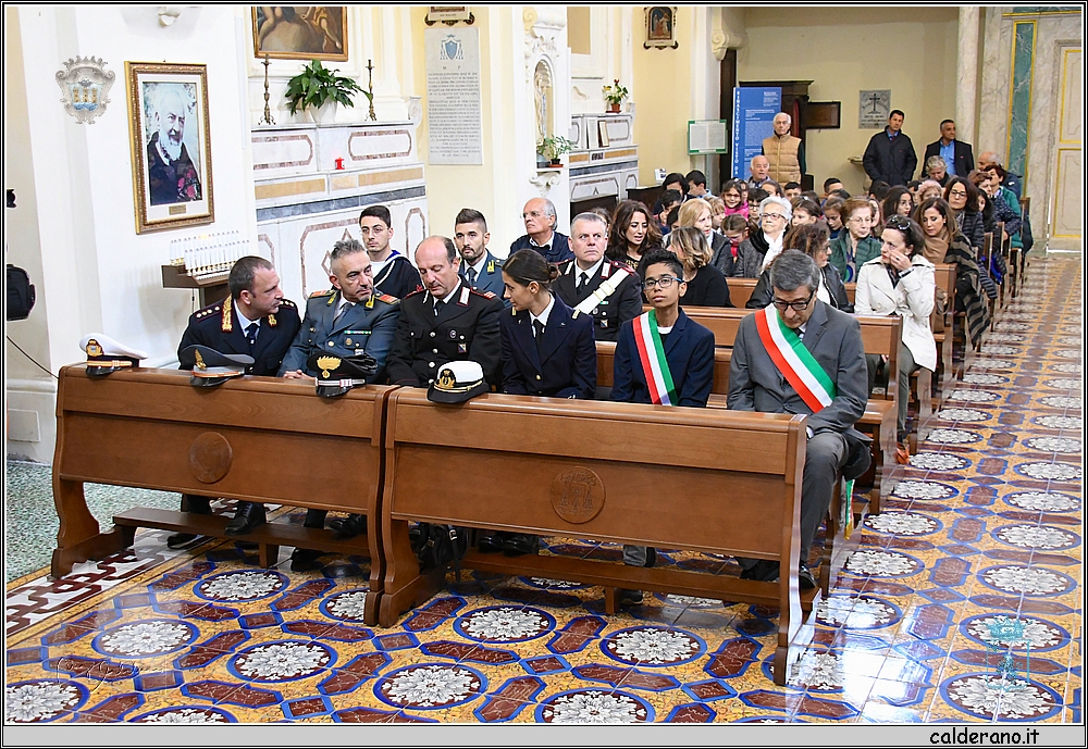 19R_8505.JPG
