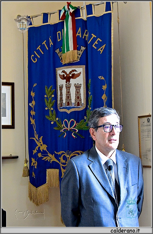 19R_8641.jpg