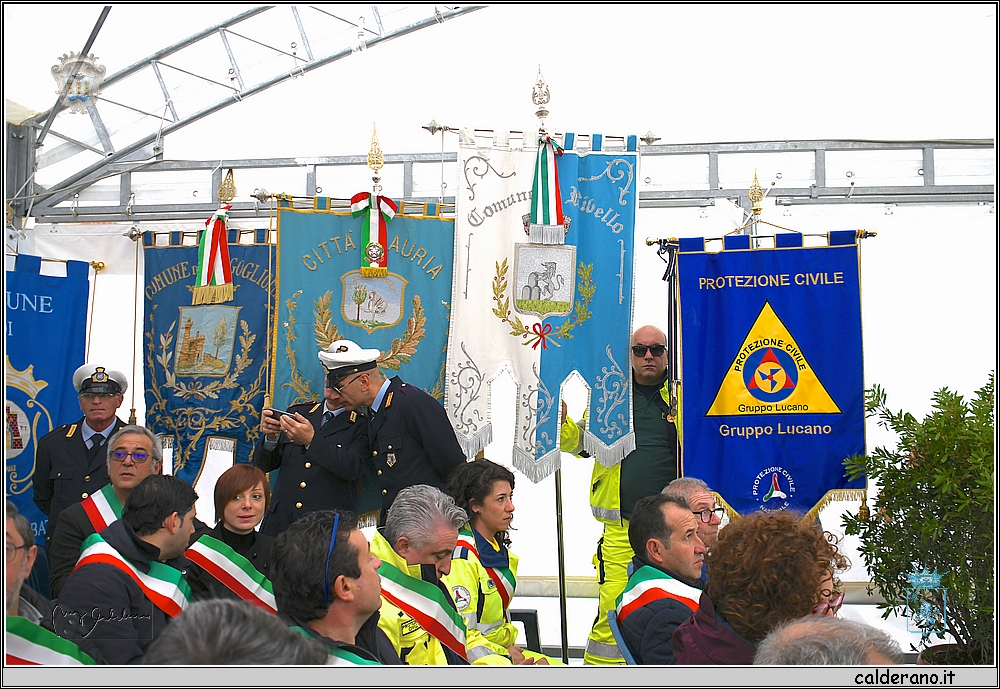 19R_8828.JPG