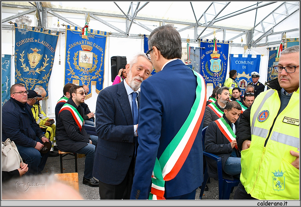 19R_8843.JPG