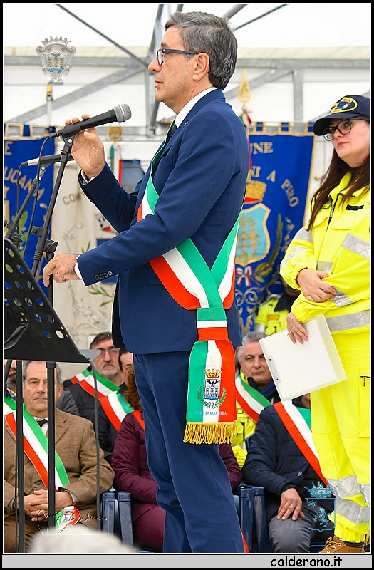 19R_8863.jpg