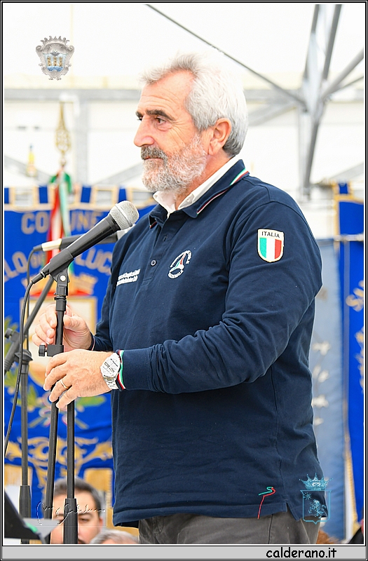 19R_8884.jpg
