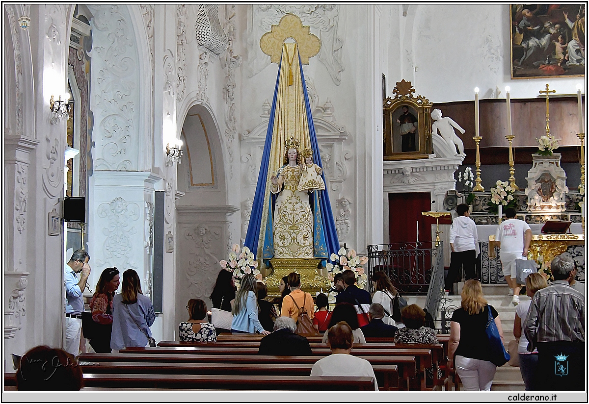 22R_2839.JPG