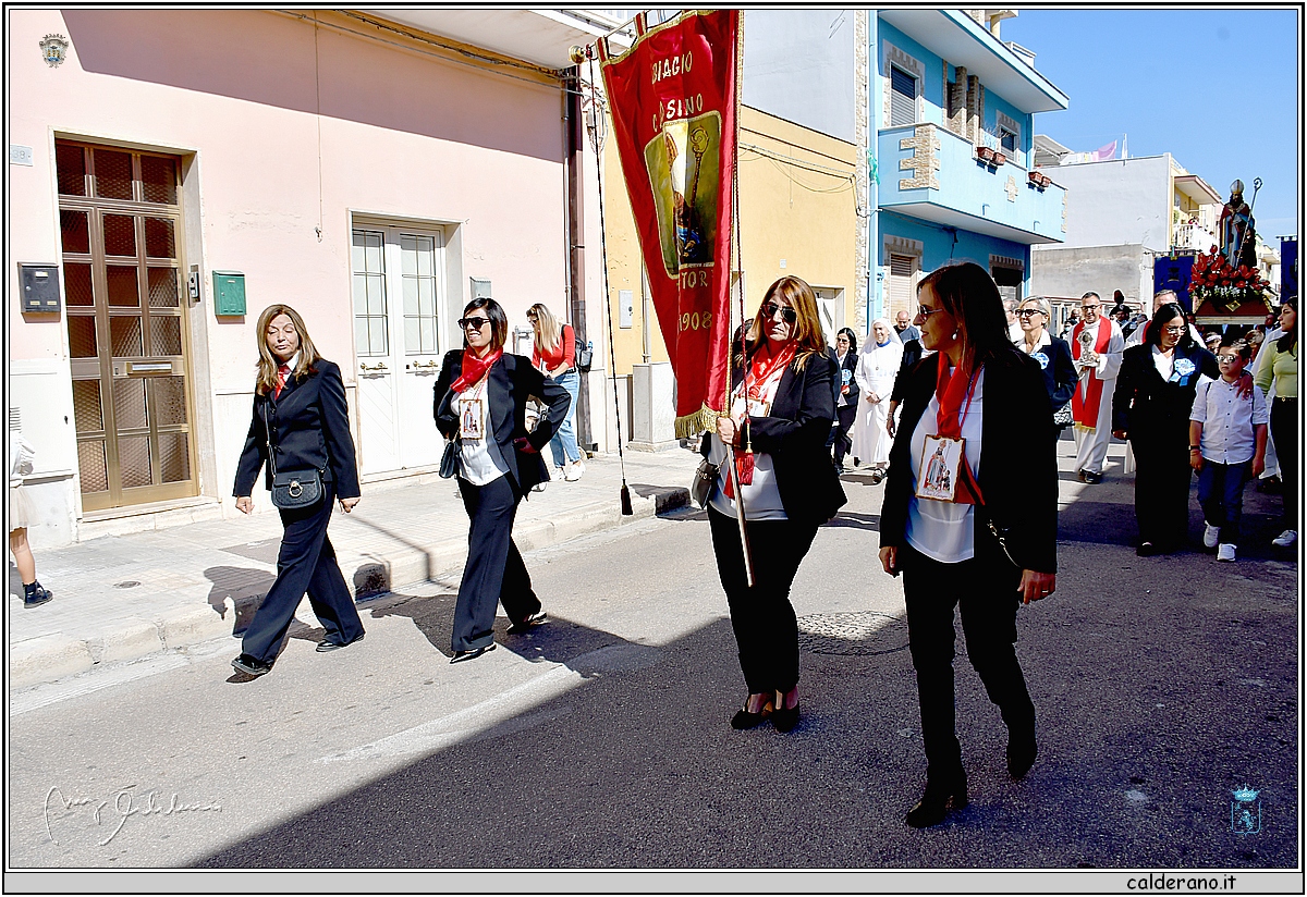 22R_3115.JPG