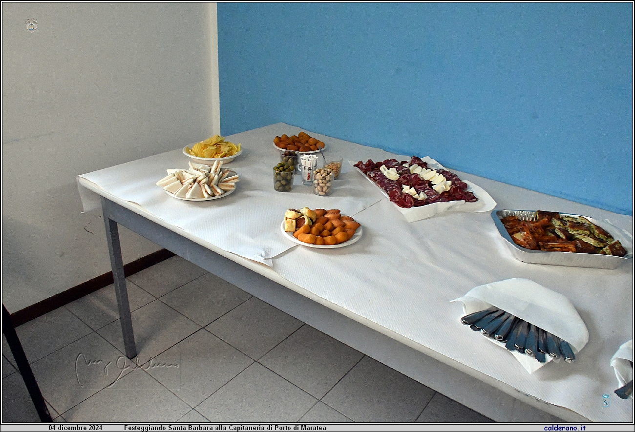 24T_1117.JPG