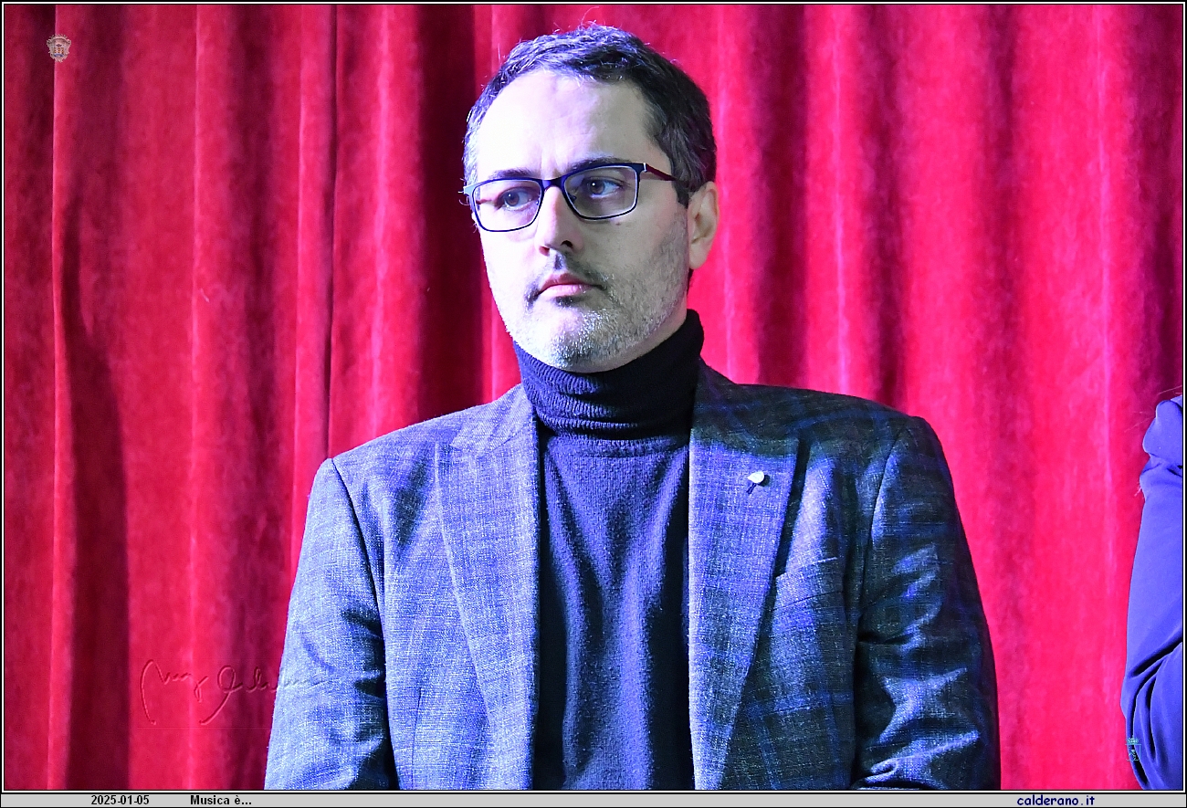 24T_2754.JPG