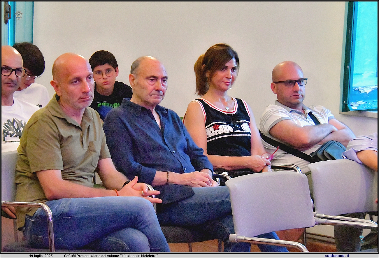 25L_1819.JPG