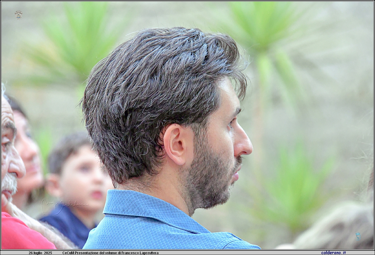 25L_2484.JPG