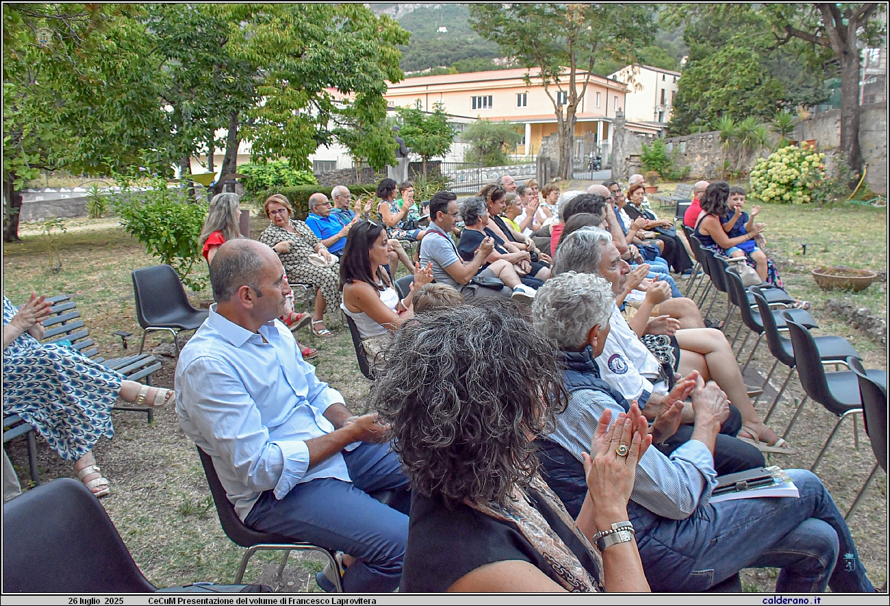 25L_2490.JPG