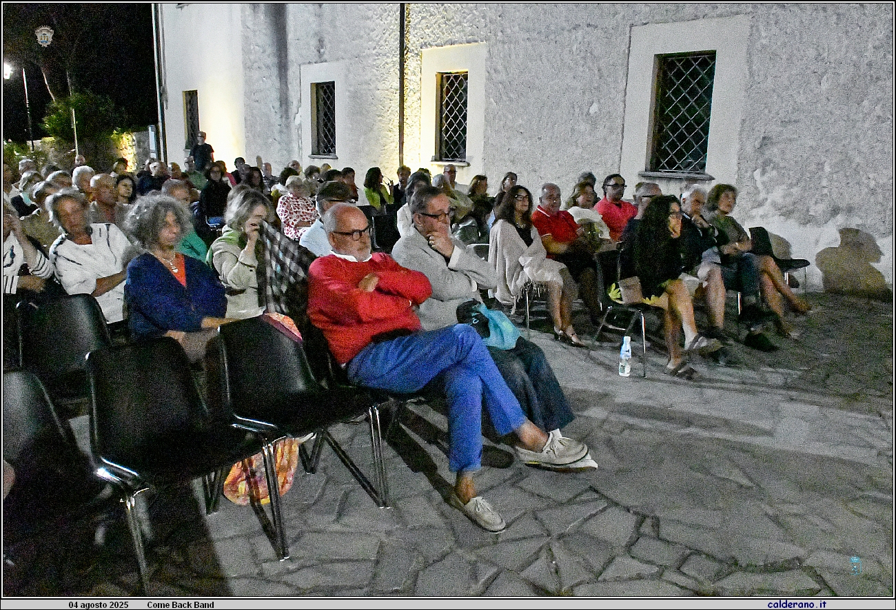 25M_3210.JPG
