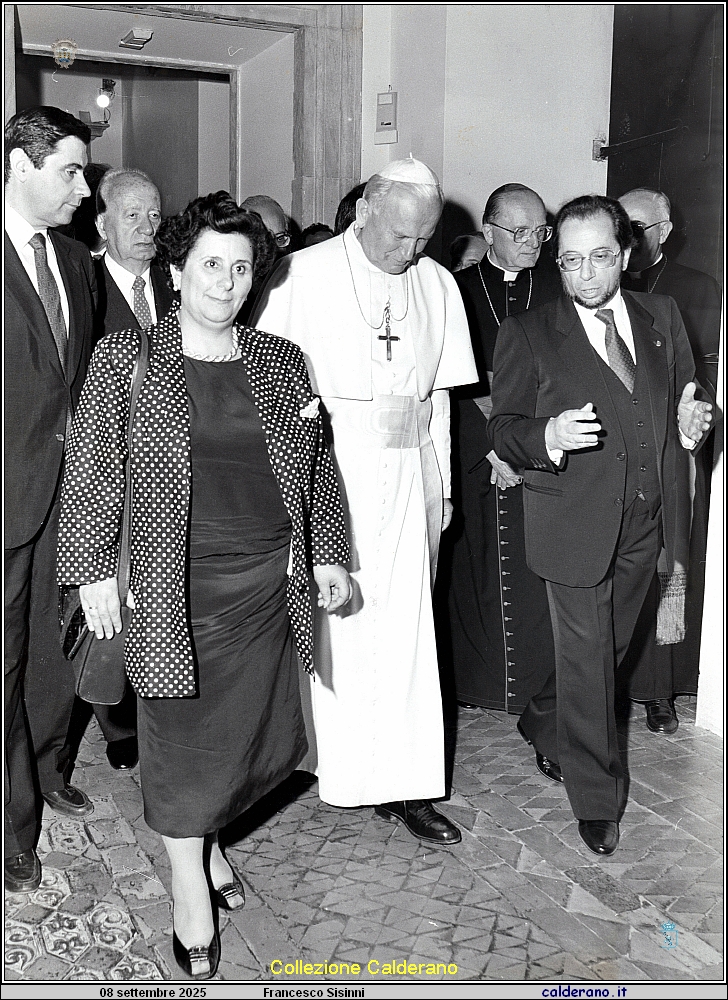 016 Giovanni Paolo II con Francesco Sisinni 6.jpeg
