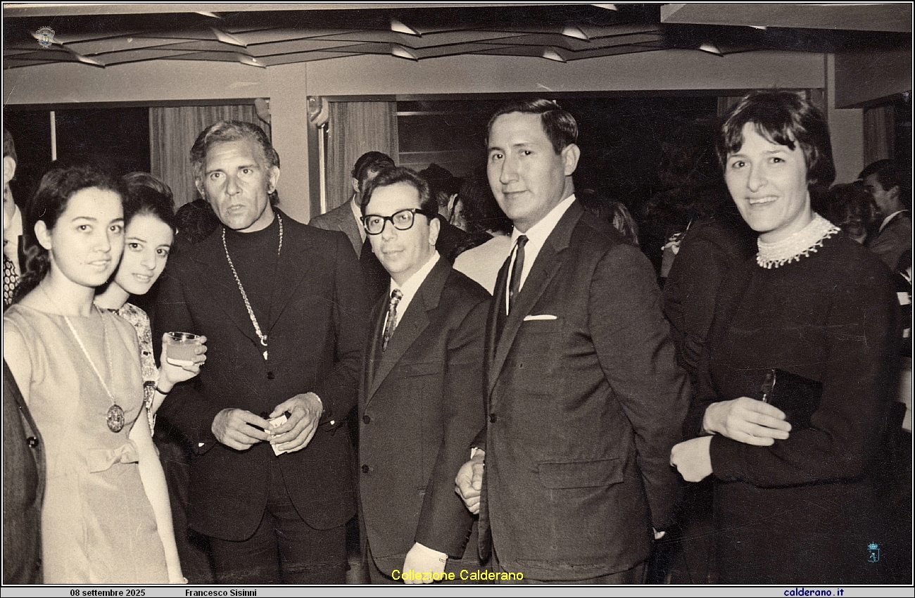 045 Francesco Sisinni Giugno 1970 1 nell'Ambasciata a Buenos Aires.jpeg