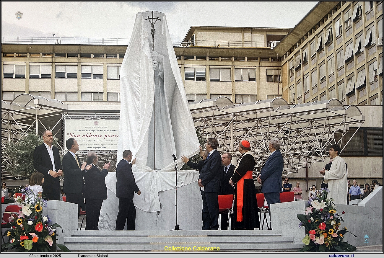 054 Francesco Sisinni all'inaugurazione della Statua di Giovanni Paolo II - Galleria Giovanni Paolo II Policlinico Gemelli IMG_1614.jpg
