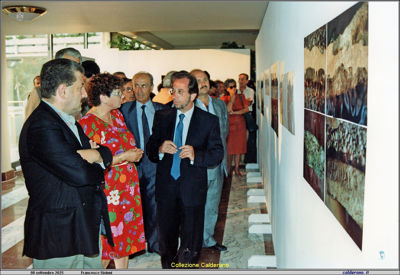 091 Inaugurazione Mostra Ancore 1991 con Mario Di Trani, Paola Bottini e Francesco Sisinni 2.jpeg