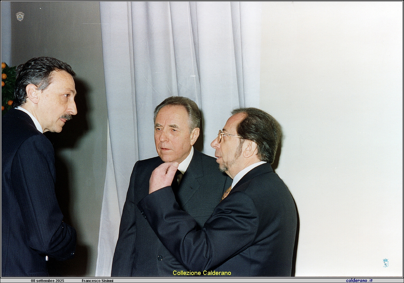 155 Francesco Sisinni con il Presidente della Repubblica Ciampi.jpeg