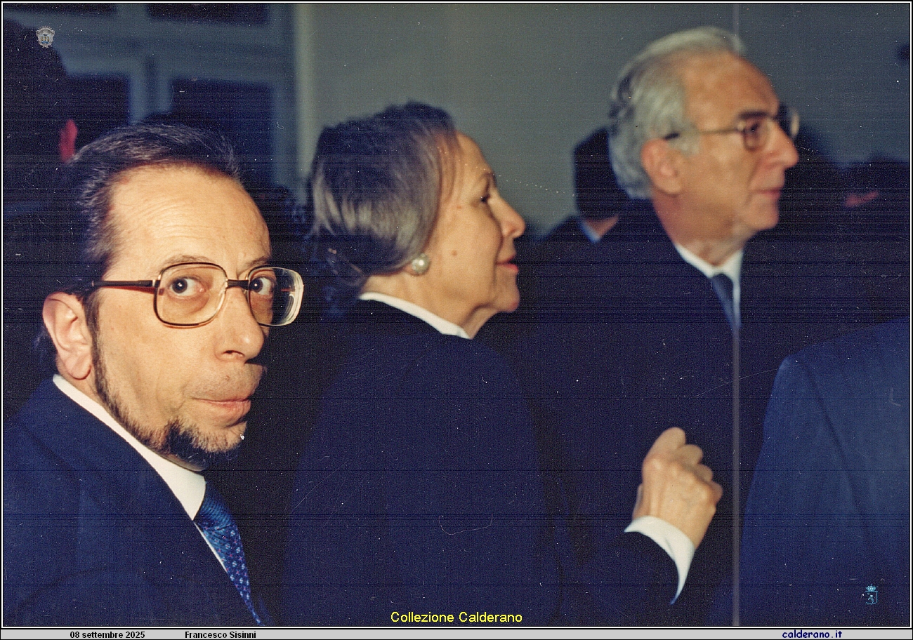 157 Francesco Sisinni con Nilde Iotti e Il Presidente della Repubblica  Francesco Cossiga.jpeg