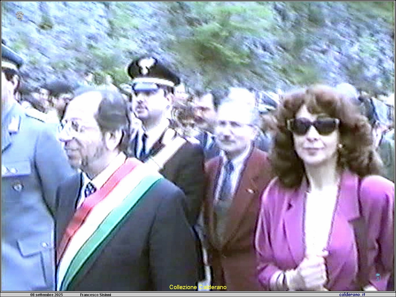 227 San Biagio 1995 Sindaco Francesco Sisinni e Tina Iannini.jpg