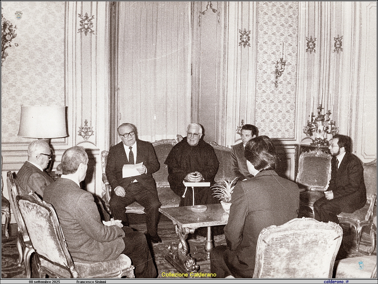 230 Il Presidente della Repubblica Sandro Pertini e Francesco Sisinni 3.jpeg