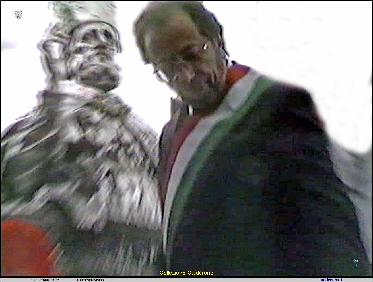 243 Francesco Sisinni Sindaco con San Biagio - 1995.jpg