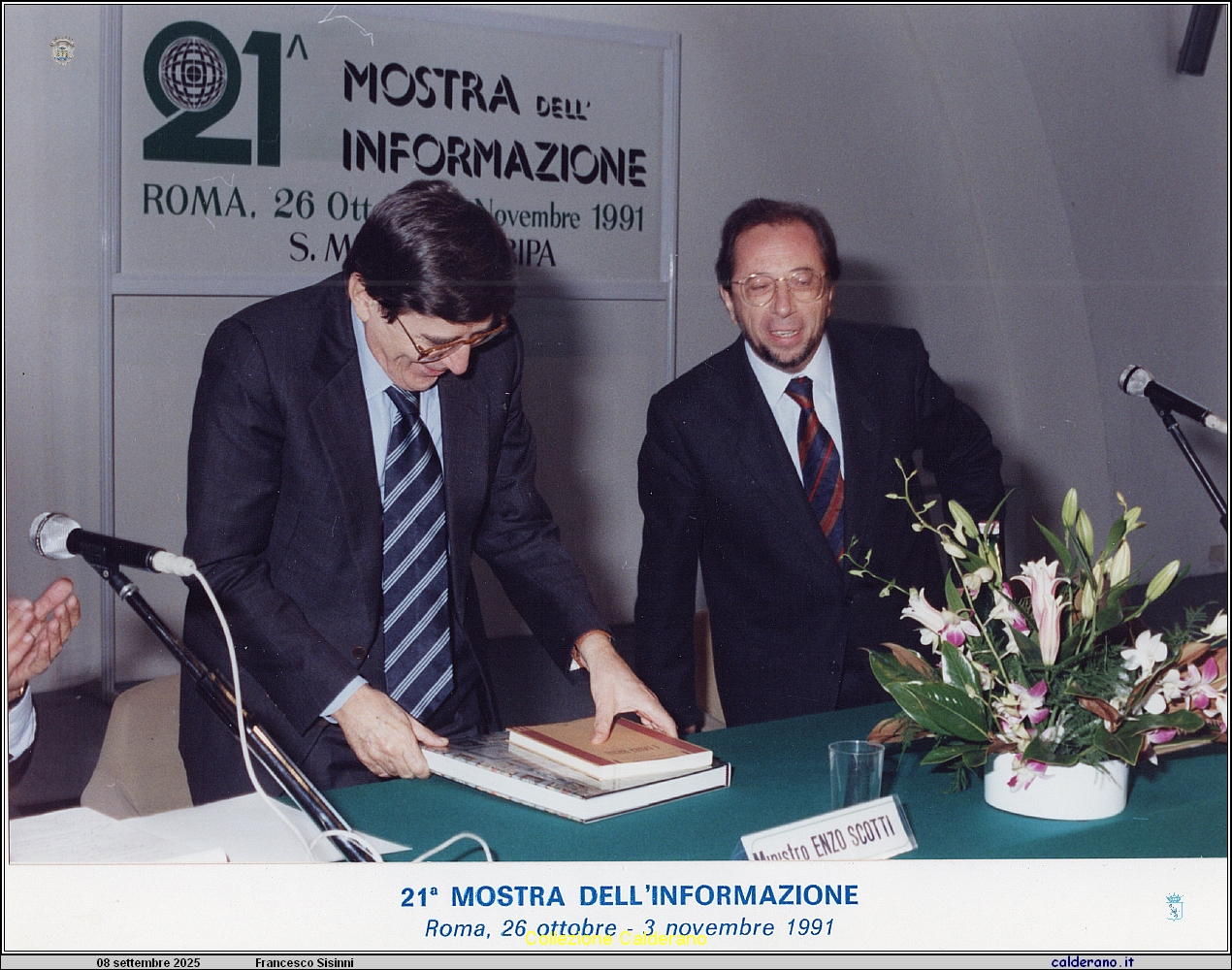 256 Francesco Sisinni e il Ministro Enzo Scotti.jpeg
