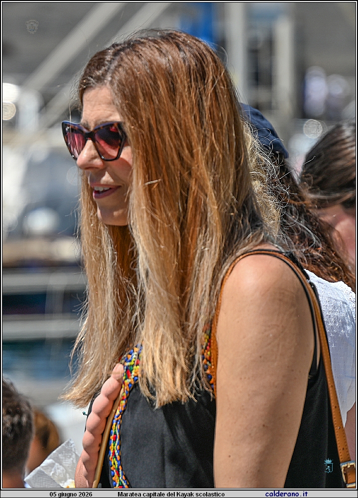 26H_9728a.jpg