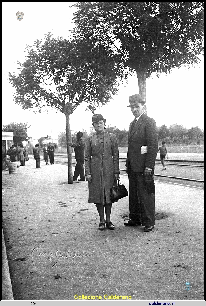 Maria e Biagio Maestri - viaggio di nozze.jpg