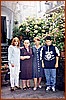 Teresa Tortorella, Maria Mazzeo e Rosa Liberatore col nipote .jpg