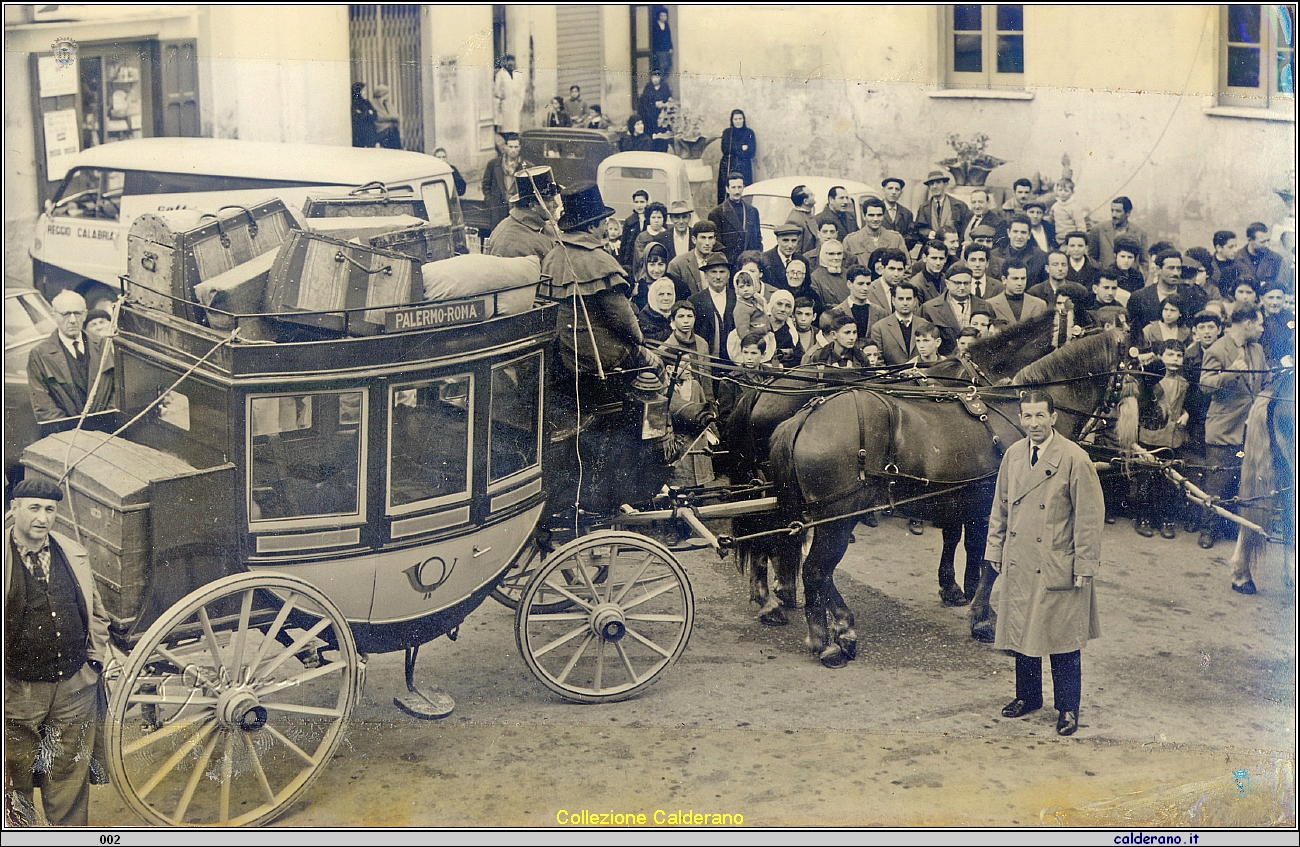 Arrivo della diligenza nel centenario delle poste 1961.jpg