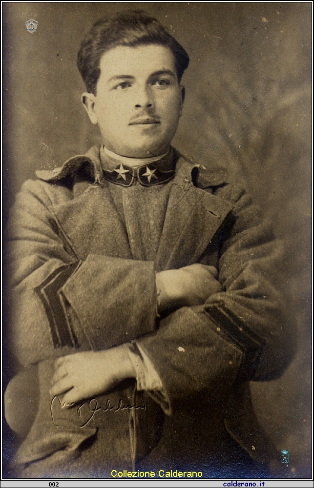 Biagio Schettino soldato a Verona nel 1918.jpg