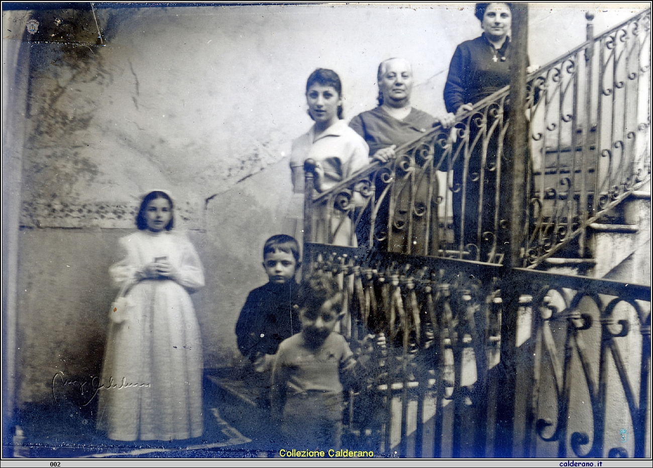 Prima Comunione in Casa Schettino.jpg