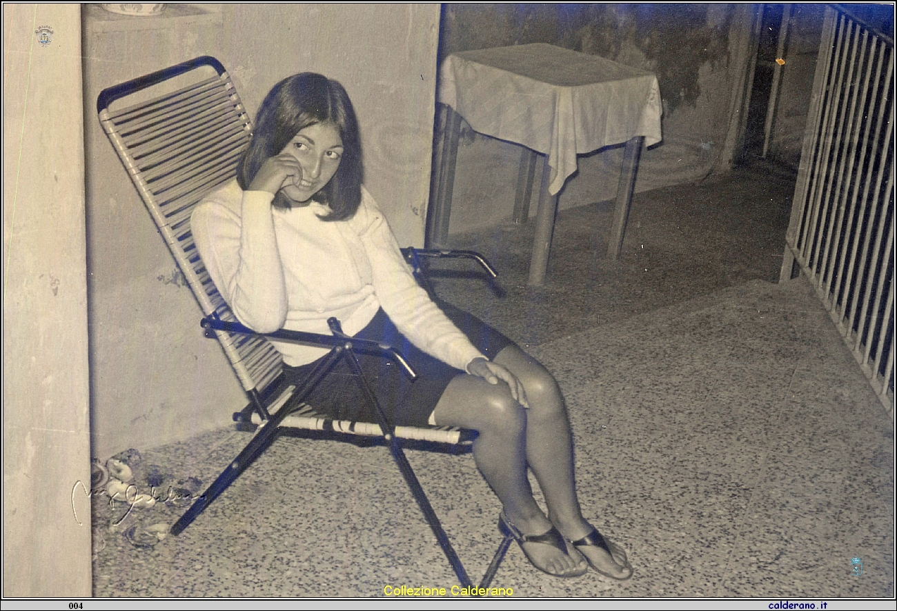 Maria sul terrazzo al Porto 1.jpg