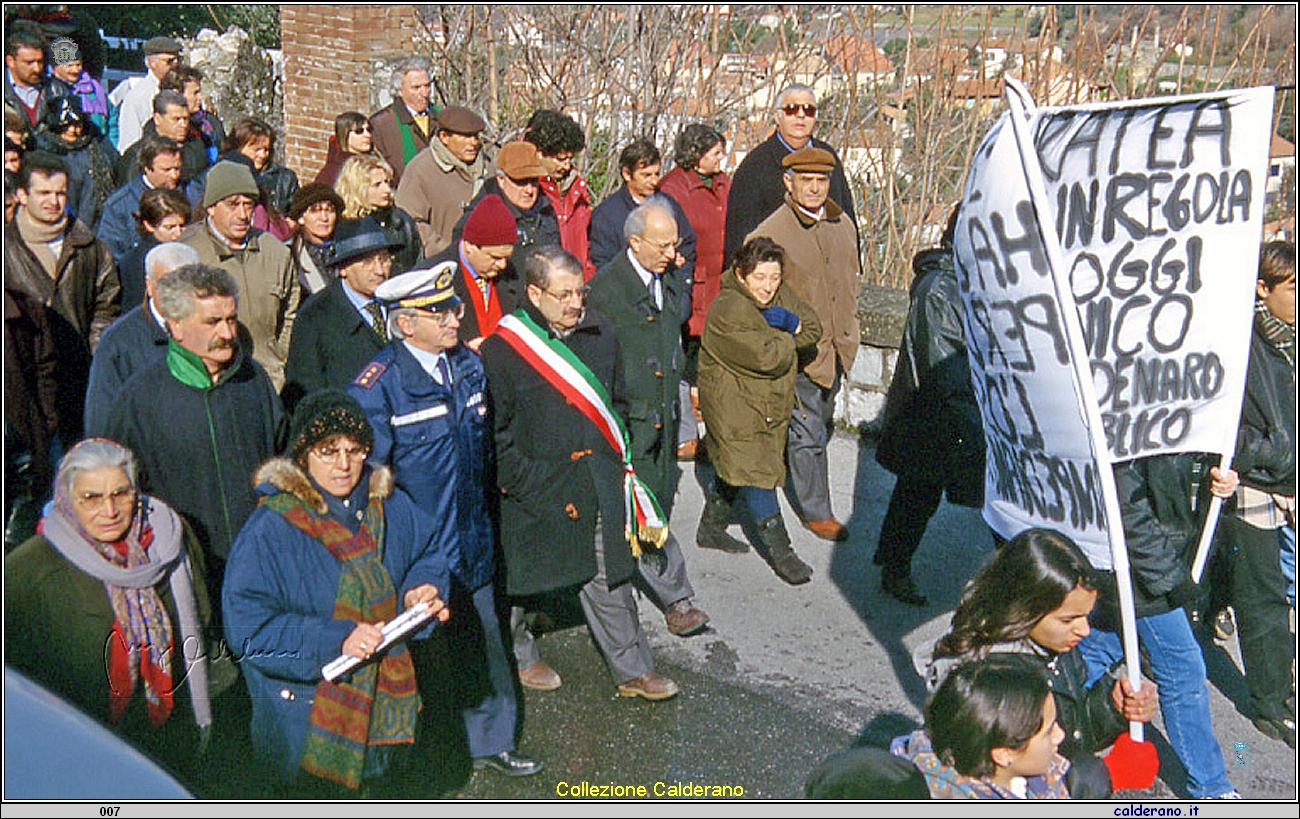 Sciopero pro-ospedale 12 febbraio 1999 08.jpg