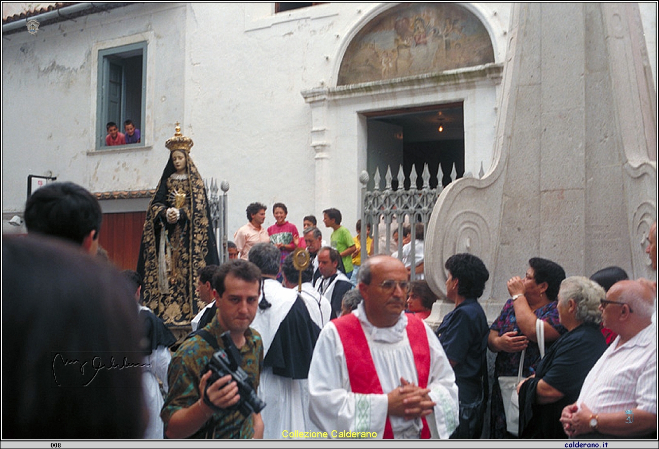Processione della Madonna Addolorata con Padre Romualdo .jpg