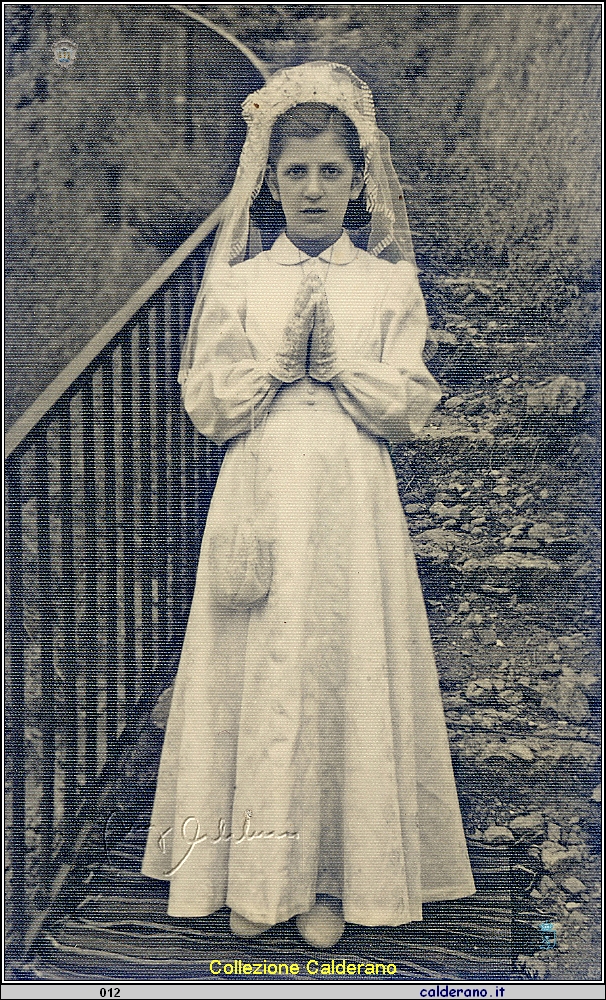 Prima Comunione di Angelina Gambardella 29-6-1953.jpg