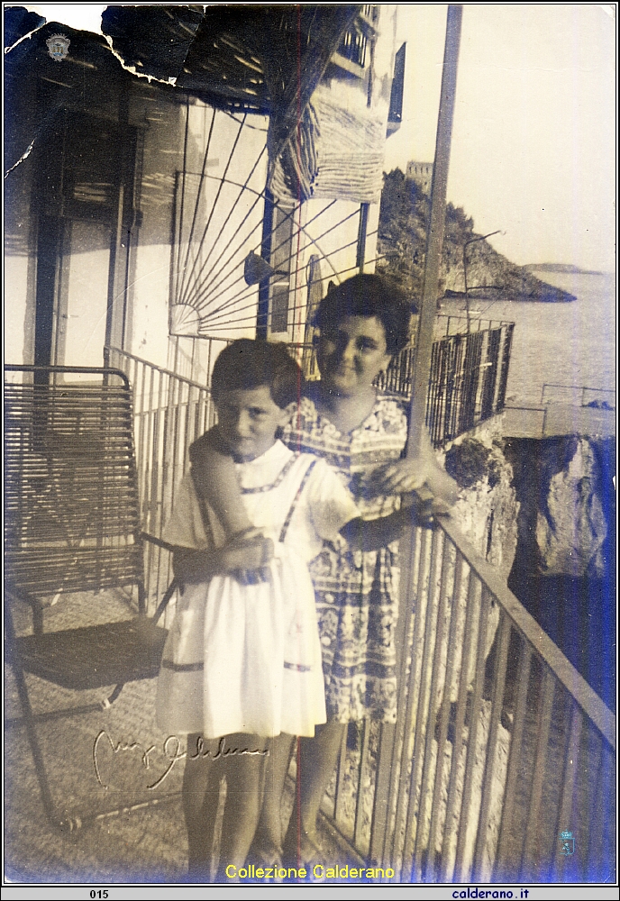 Carmelina e Maria Grazia.jpg
