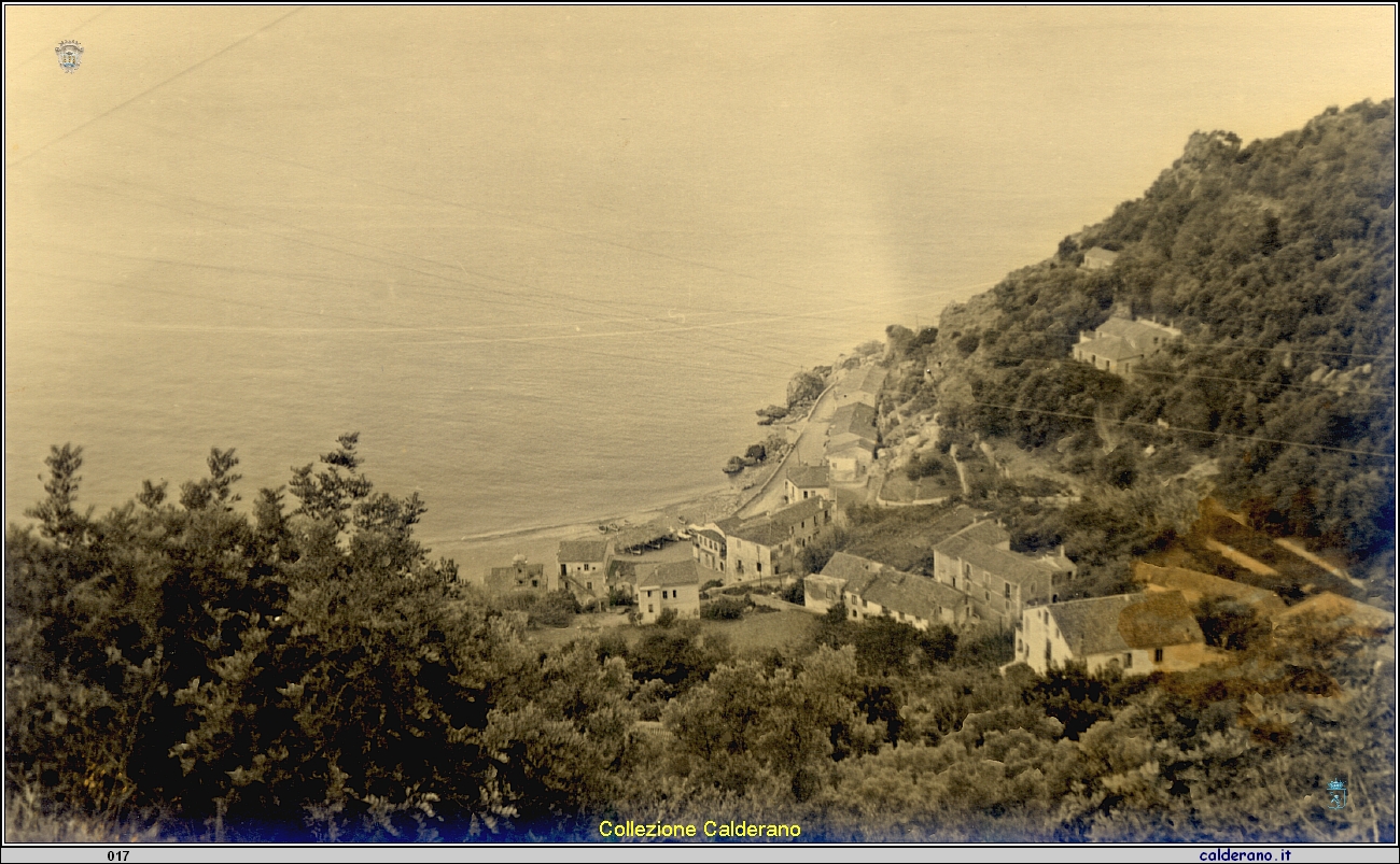 Il Porto visto dalla Seta prima della costruzione del molo.jpg