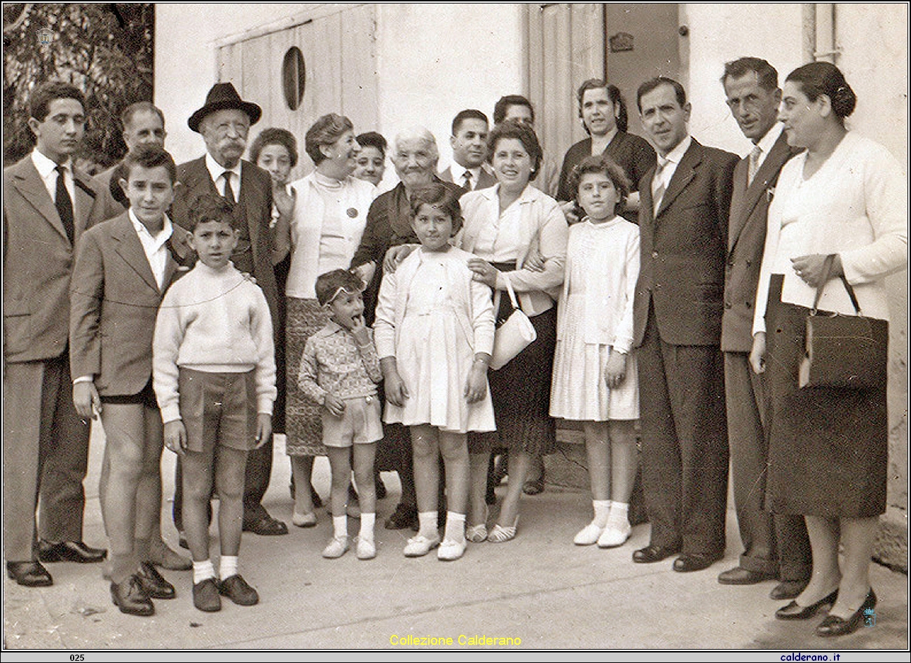 Incontro dei Fasanari a Maratea con la famiglia Calderano.jpg