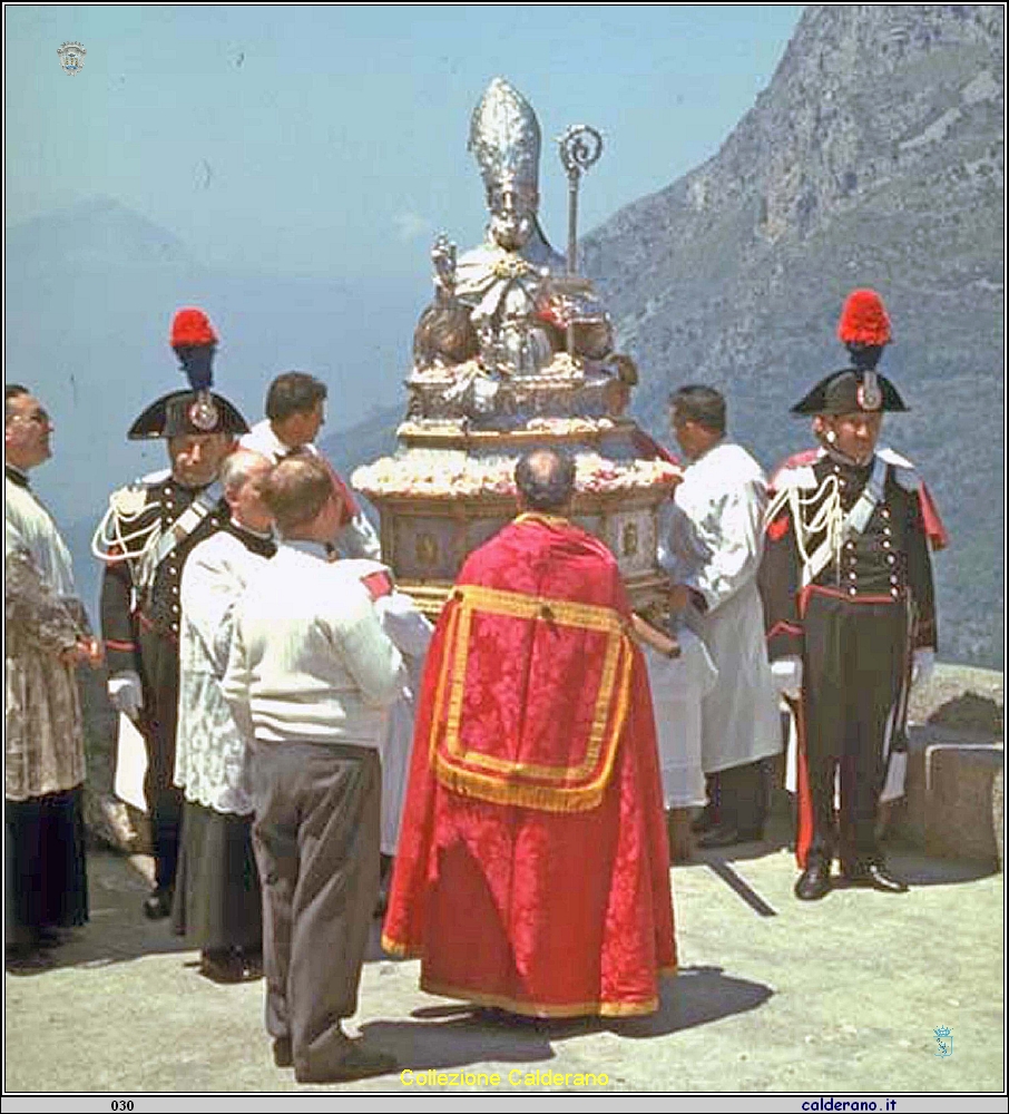 Festa di San Biago - Benedizione alla Pietra del Sole.jpg