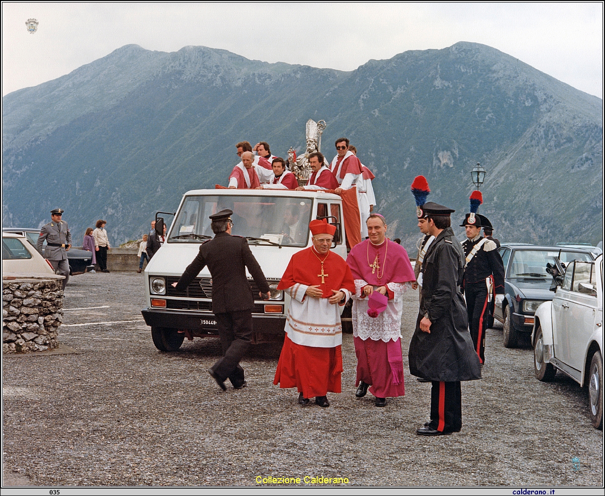 San Biagio torna dal Porto con il Cardinale Pietro Palazzini e il Vescovo Gerardo Pierro - 1982 1.jpeg