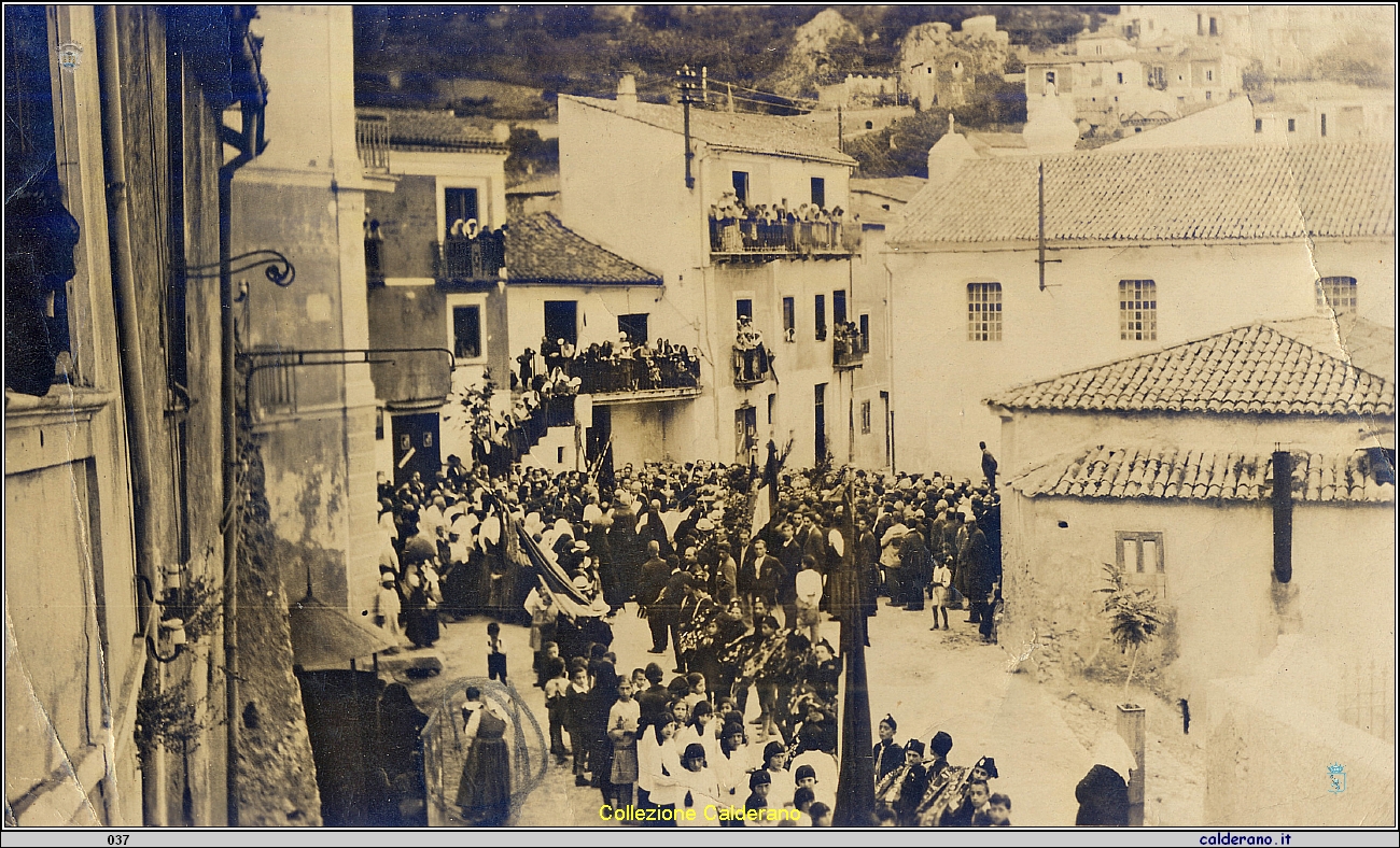Feste e parate primi anni '30.jpg