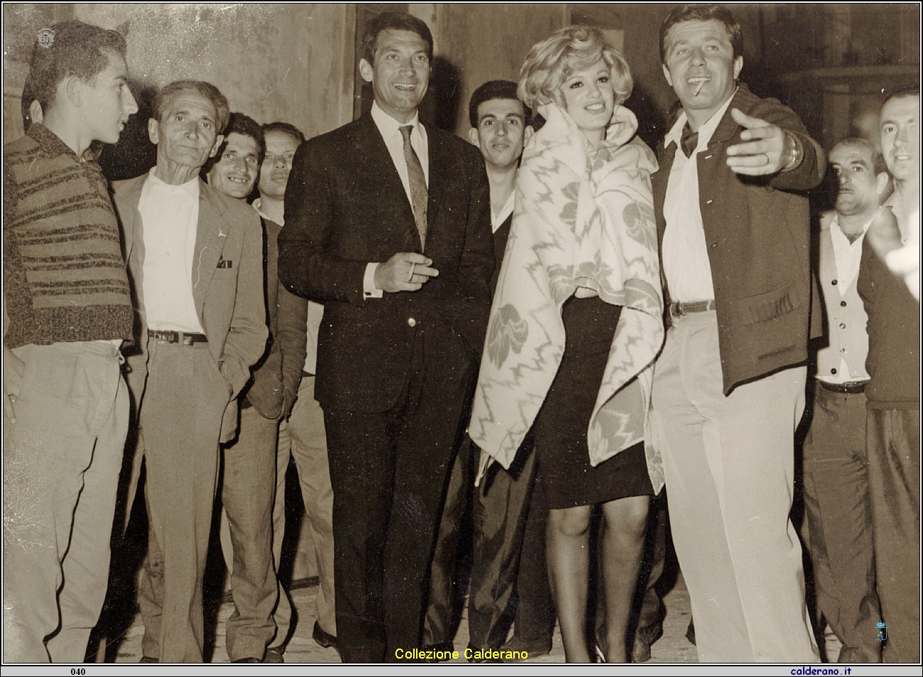 Pausa durante le riprese del film La Vedovella.jpg