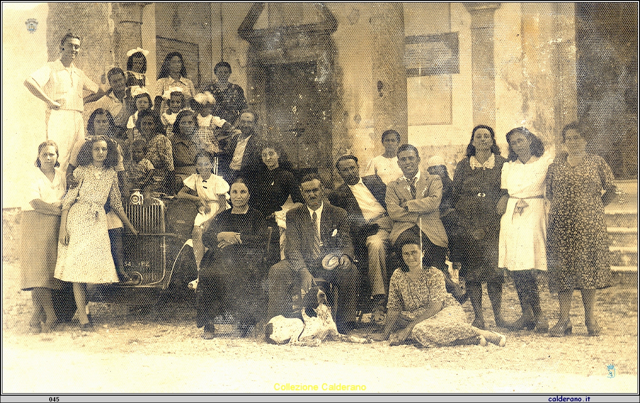 Allegra compagnia al Castello.jpg