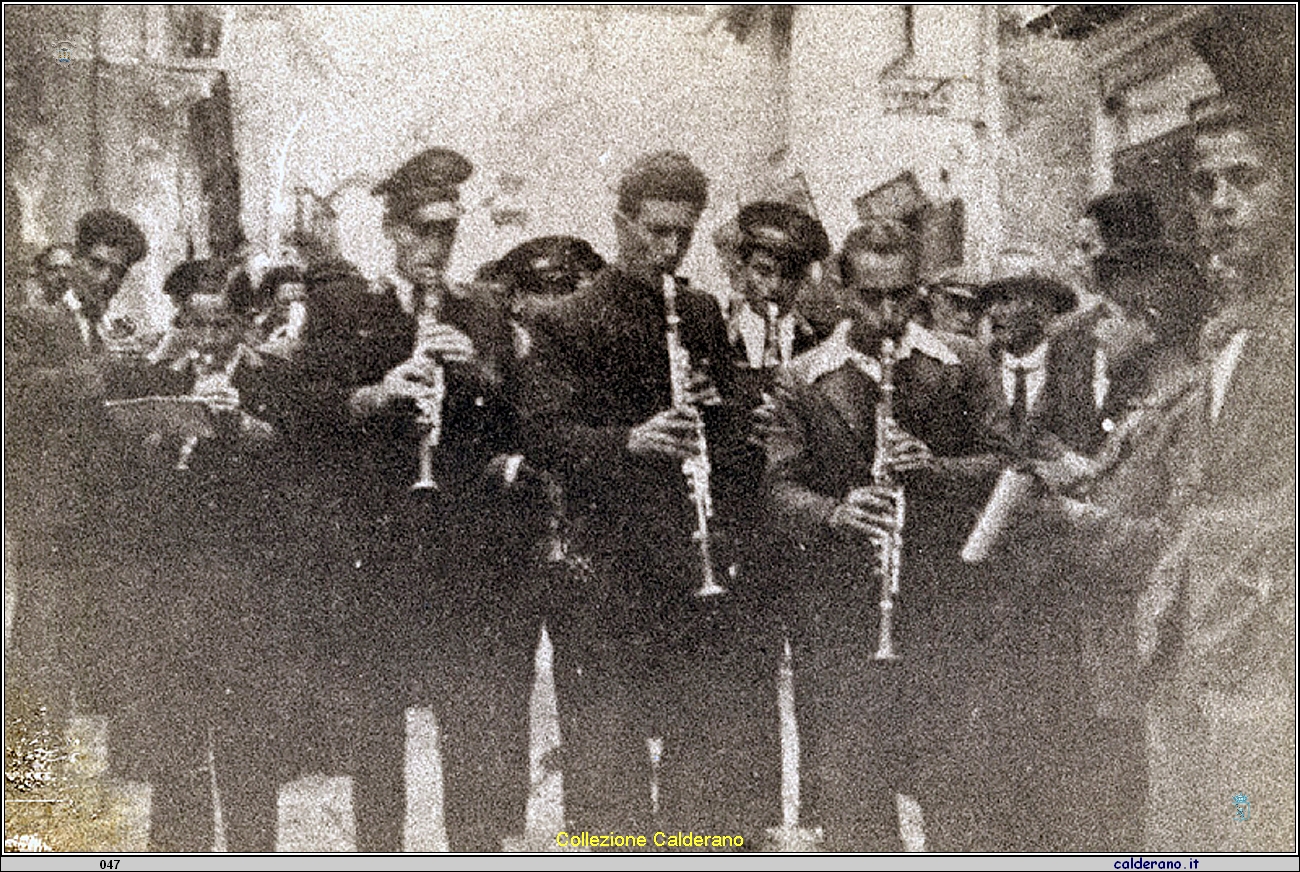 La banda musicale di Maratea.jpg