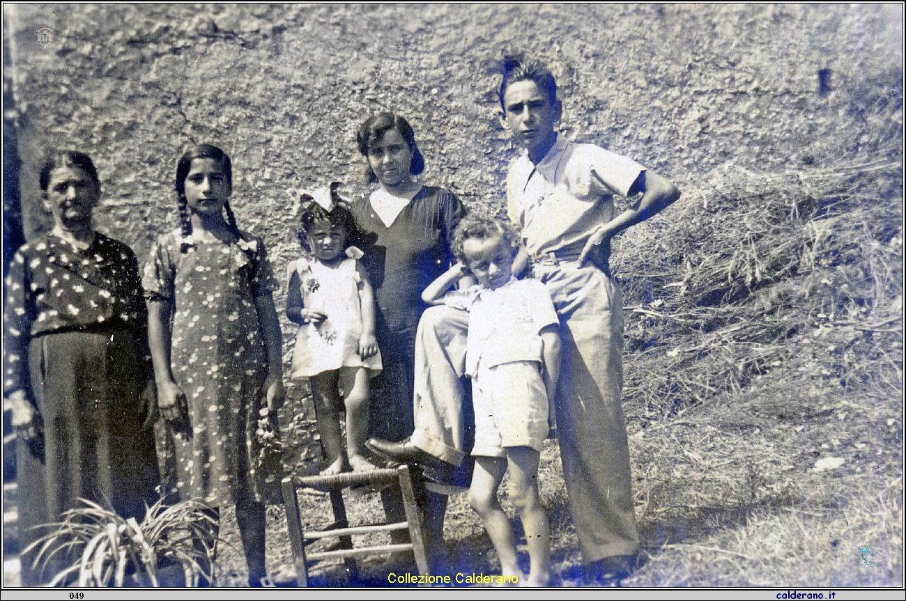 Emilia, Alfonsina e Armando Calderano.jpg
